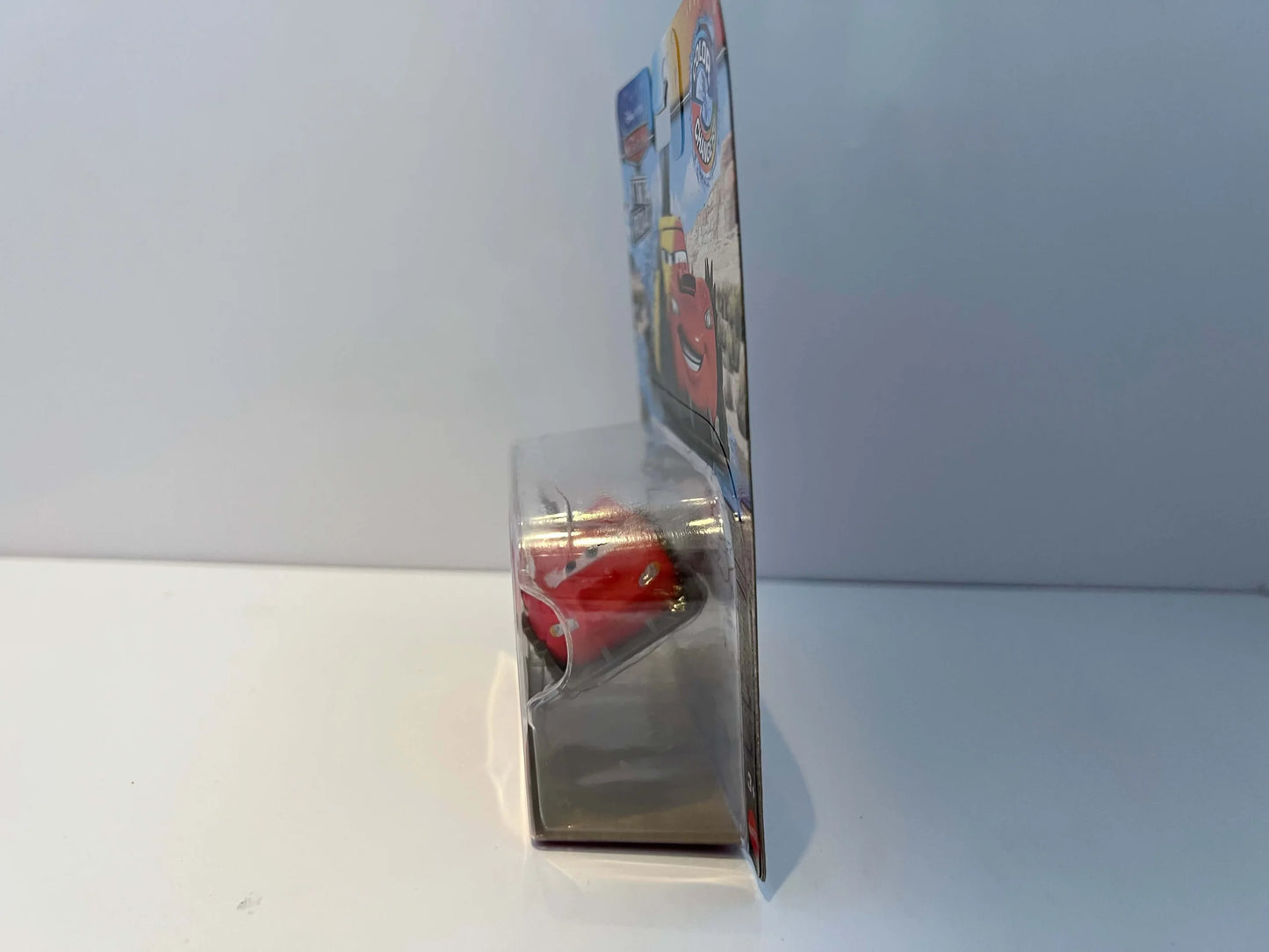 【カラーチェンジャー】RUMBLER LIGHTNING McQUEEN (ON THE ROAD 2022)