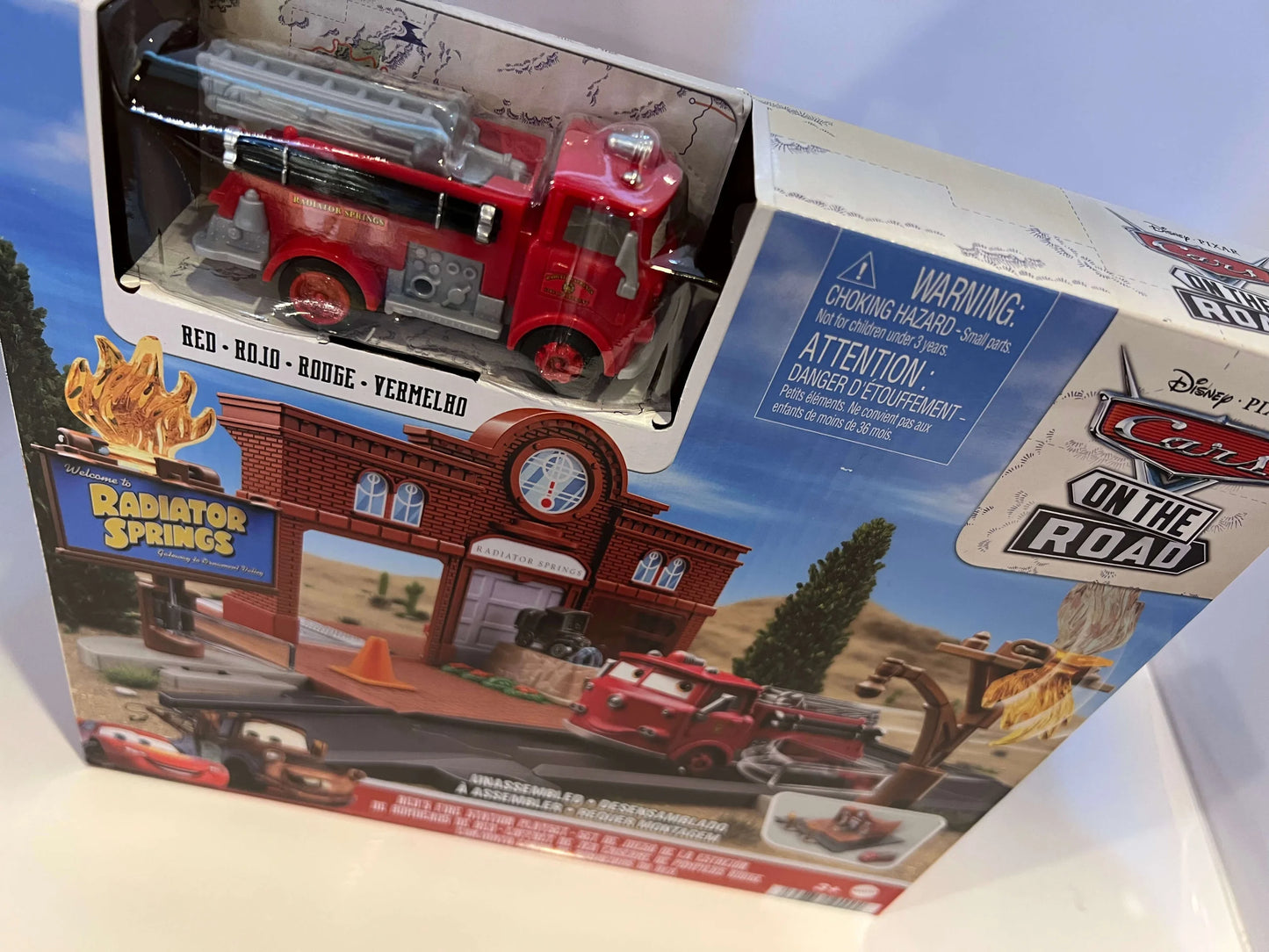 RED'S FIRE STATION(ON THE ROAD)