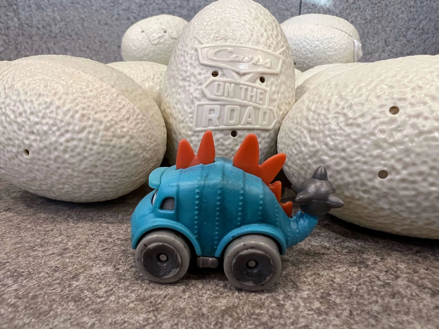 【ミニレーサーズ】DINO-EGGS アンキロサウルス(ON THE ROAD 2023)
