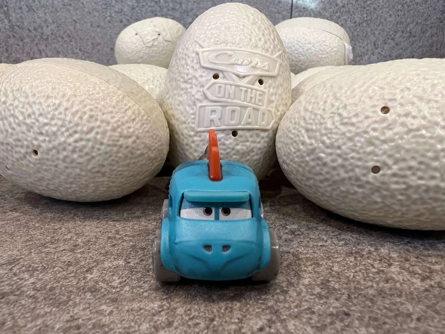 【ミニレーサーズ】DINO-EGGS アンキロサウルス(ON THE ROAD 2023)