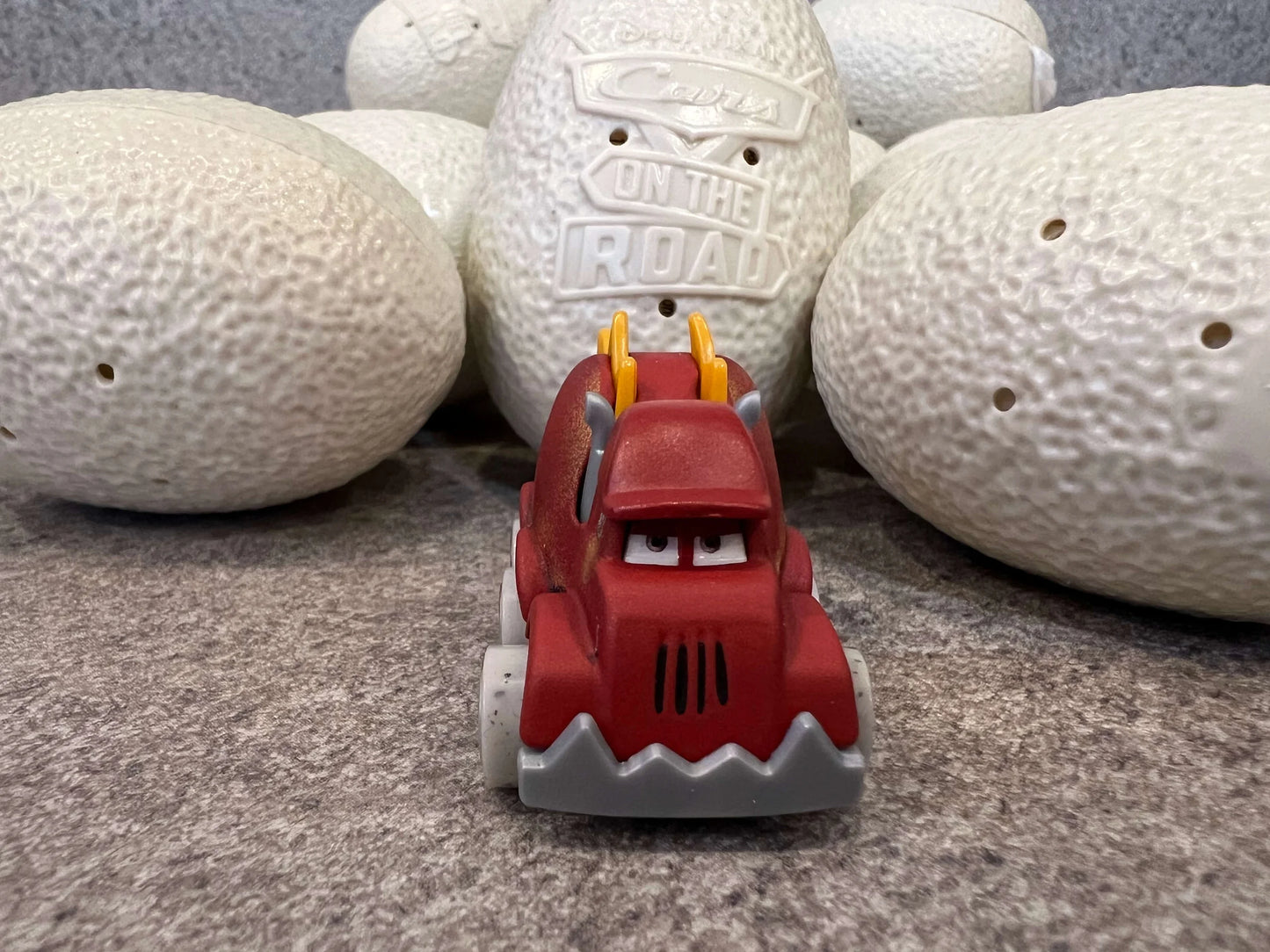 【ミニレーサーズ】DINO-EGGS メカタービノトプス(ON THE ROAD 2023)