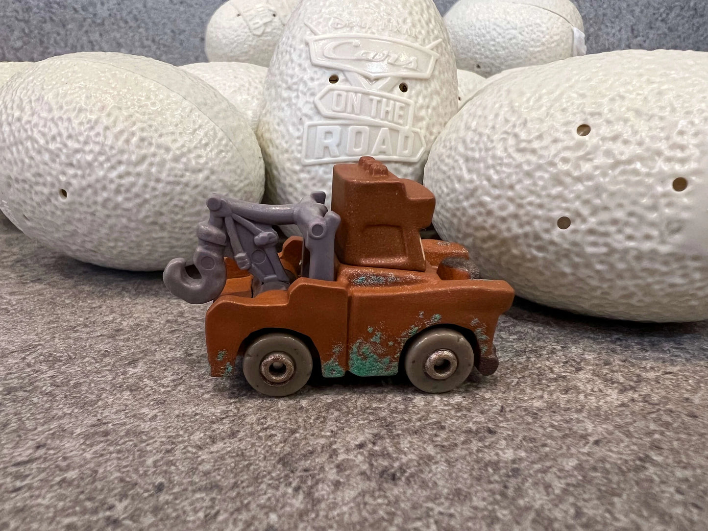 【ミニレーサーズ】DINO-EGGS ケイブ・メーター(ON THE ROAD 2023)