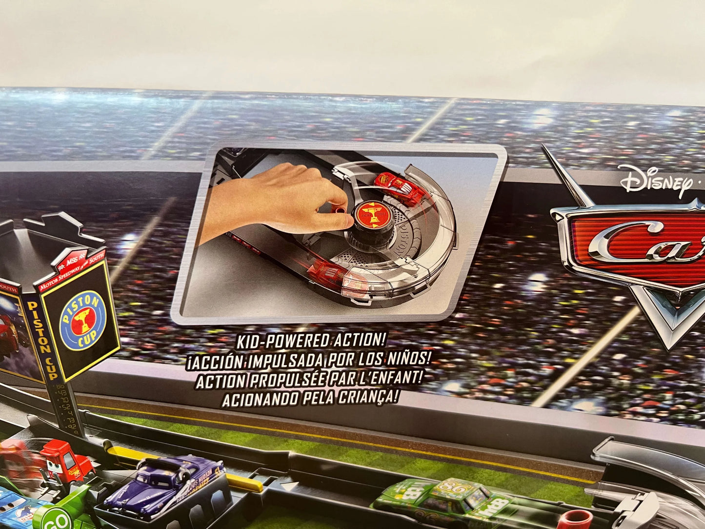 PISTON CUP ACTION SPEEDWAY PLAYSET(2023)