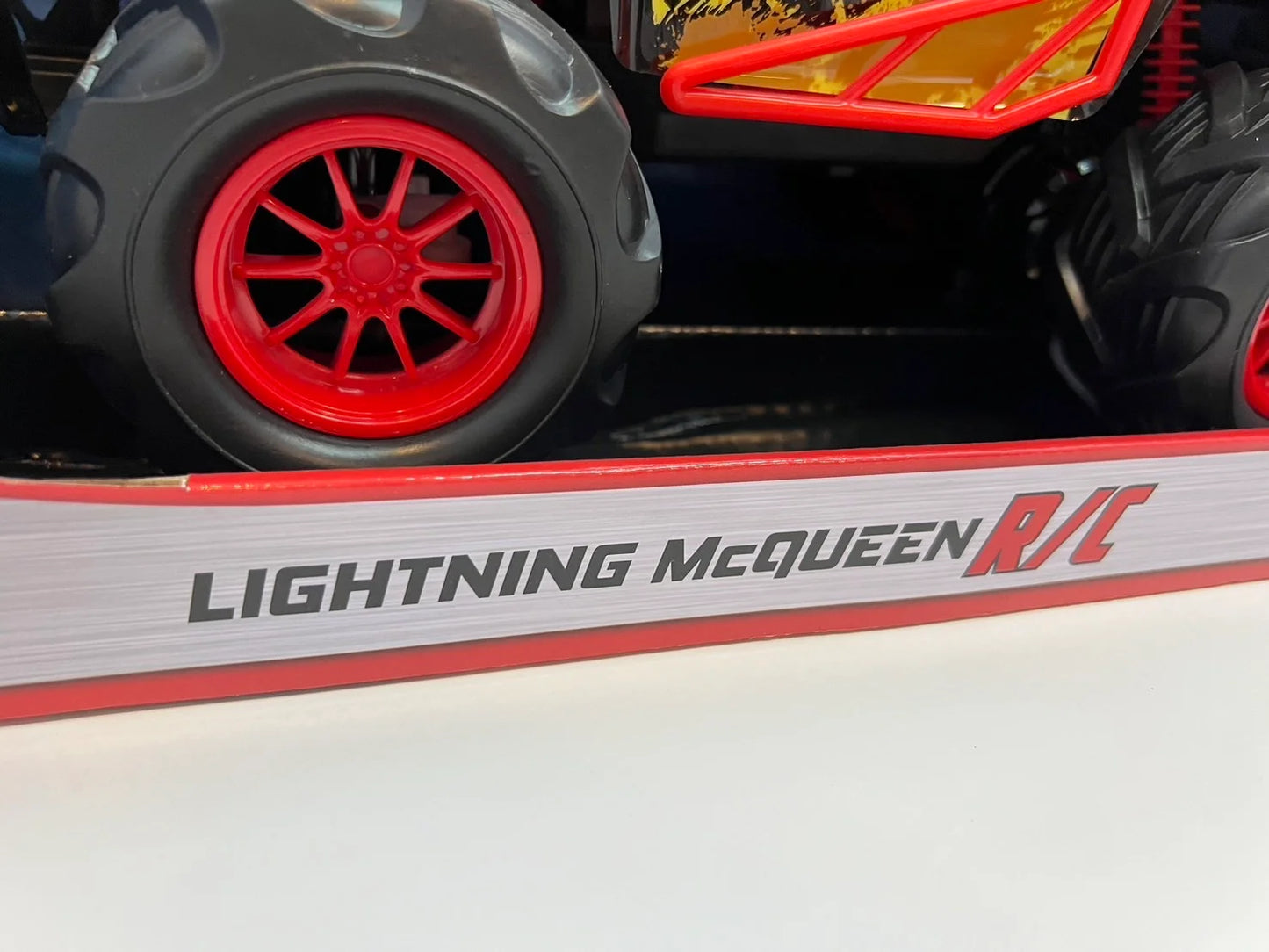 【XRS】 LIGHTNING McQUEEN R/C ラジコン(2023)