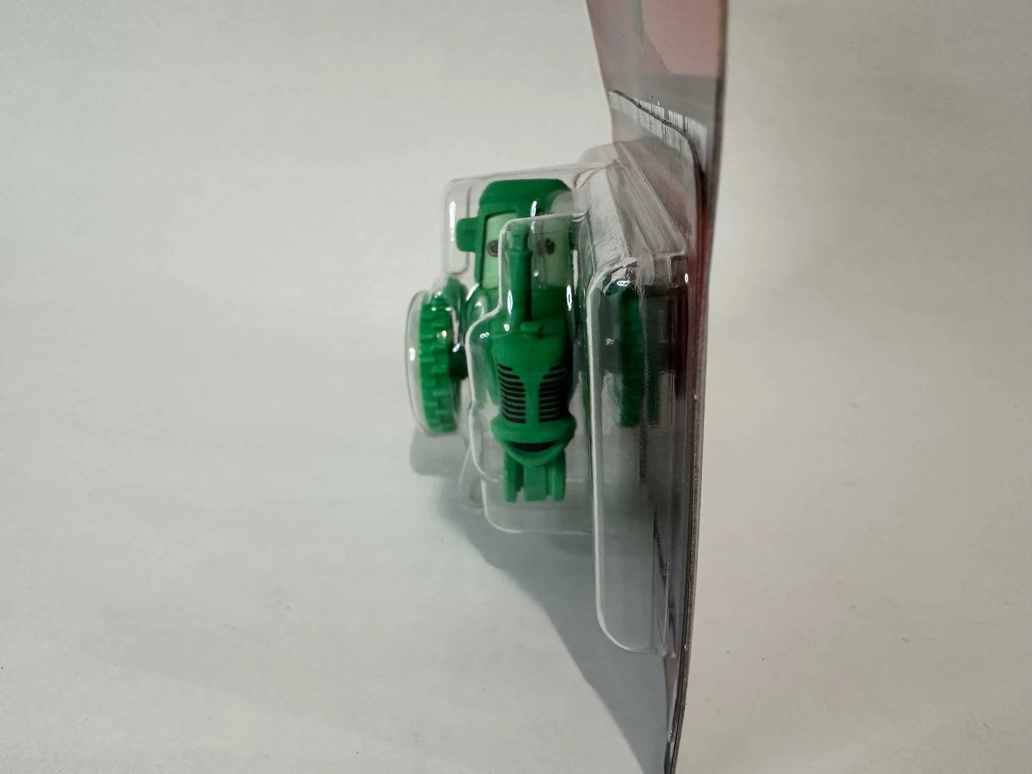 TRACTOR GHOST(2024)