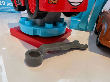 【LEGO】LIGHTNING McQUEEN & Mater's Car Wash Fun プレイセット